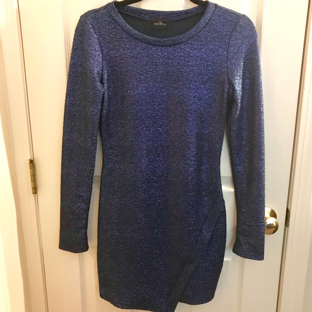 Blue bodycon dress. Never worn!